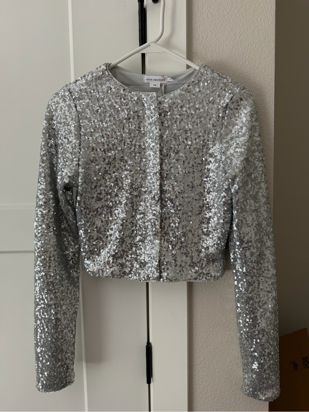Good American Silver Sequin top long sleeved NWT XS